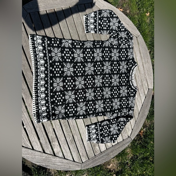 Vintage Venezia Pullover Sweater Size 14/16 Black White Geometric Snowflake - Picture 5 of 8